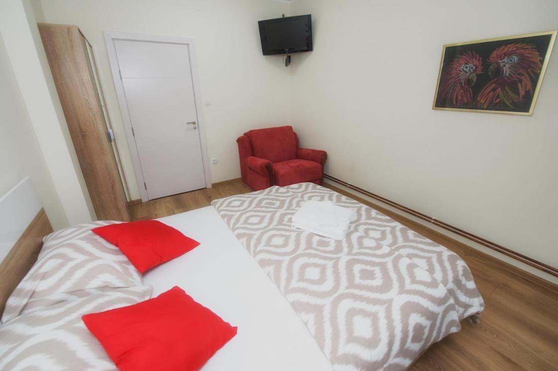 Vila Chess Bed & Breakfast Белград Екстериор снимка